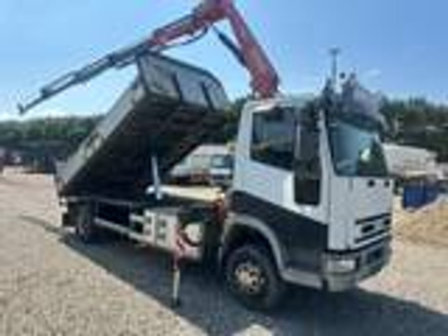 Iveco Eurocargo 120 EL 210hp / Fassi 80A Year 2012 + Tip - شاحنة كرين: صور 1 Iveco Eurocargo 120 EL 210hp / Fassi 80A Year 2012 + Tip - شاحنة كرين: صور 1