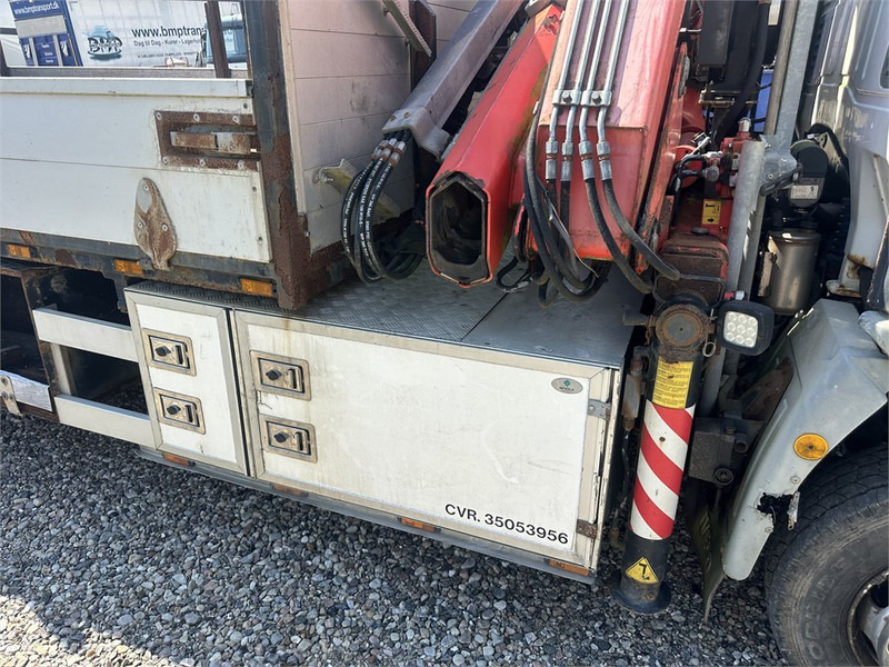 Iveco Eurocargo 120 EL 210hp / Fassi 80A Year 2012 + Tip - شاحنة كرين: صور 3 Iveco Eurocargo 120 EL 210hp / Fassi 80A Year 2012 + Tip - شاحنة كرين: صور 3