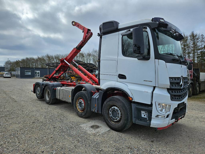 Mercedes-Benz Arocs 3246 L 8x2/4 //Kroghejs / Hook / Hagen// - شاحنة ذات الخطاف: صور 2 Mercedes-Benz Arocs 3246 L 8x2/4 //Kroghejs / Hook / Hagen// - شاحنة ذات الخطاف: صور 2