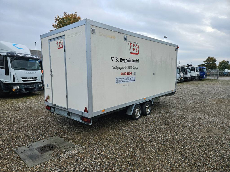 VA 1300 kg Toilet/Bad/omklædning/spiserum - بصندوق مغلق مقطورة: صور 5 VA 1300 kg Toilet/Bad/omklædning/spiserum - بصندوق مغلق مقطورة: صور 5