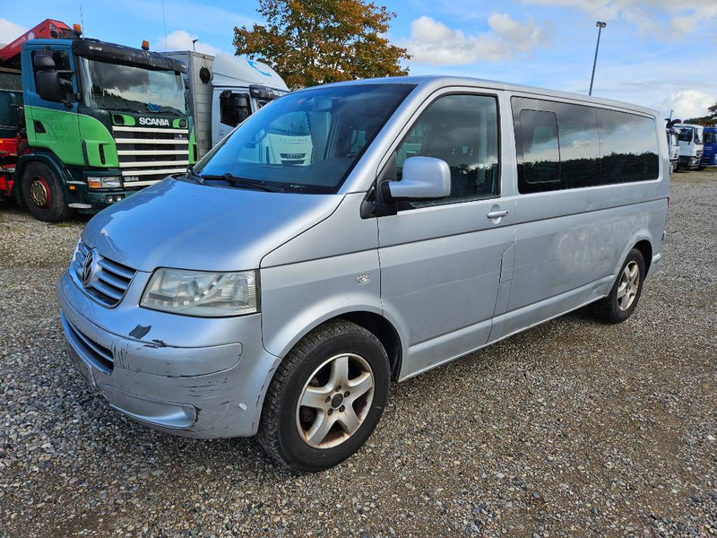 Volkswagen Caravelle 2,5 TDi 130 lang 10prs 5d - حافلة صغيرة, ميكروباص: صور 1 Volkswagen Caravelle 2,5 TDi 130 lang 10prs 5d - حافلة صغيرة, ميكروباص: صور 1