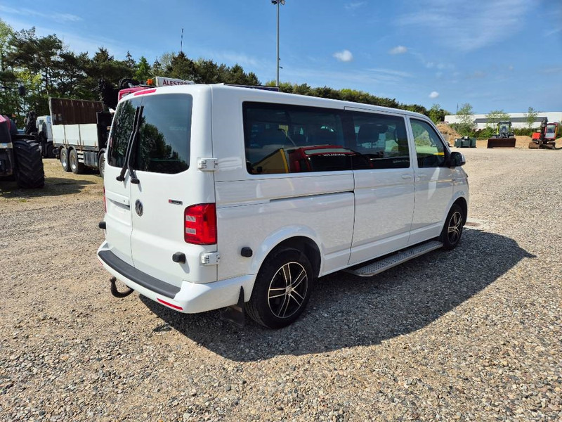 Volkswagen Caravelle 4x4 // 4motion 8(10) person bus Lon - سيارة: صور 5 Volkswagen Caravelle 4x4 // 4motion 8(10) person bus Lon - سيارة: صور 5