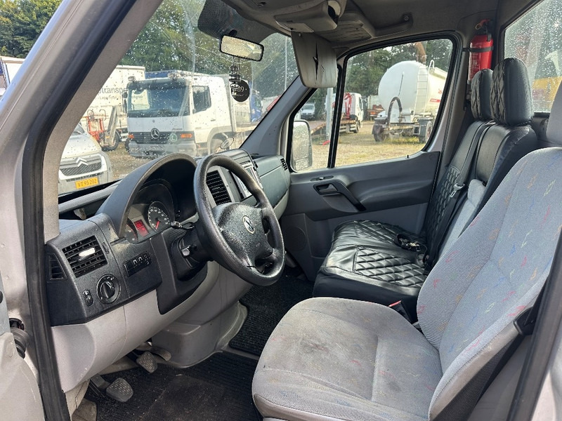 Volkswagen Crafter 2.5 TDI Car transporter - فان: صور 2 Volkswagen Crafter 2.5 TDI Car transporter - فان: صور 2