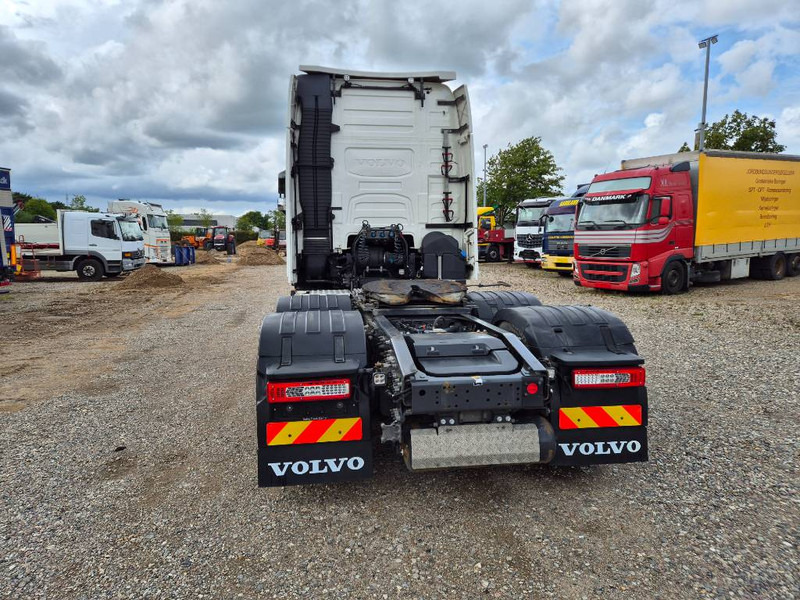 Volvo FH 500 6x2 // ACC/ Retarder // 10 Wheeler - شاحنة جرار: صور 4 Volvo FH 500 6x2 // ACC/ Retarder // 10 Wheeler - شاحنة جرار: صور 4