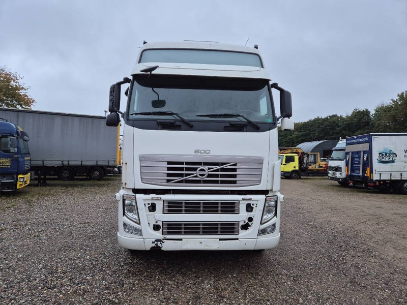 Volvo FH 500 6x2 // Hydraulic // Double boogie - شاحنة جرار: صور 2 Volvo FH 500 6x2 // Hydraulic // Double boogie - شاحنة جرار: صور 2