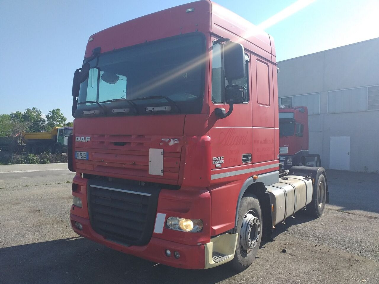 DAF XF105.510 - شاحنة جرار: صور 1 DAF XF105.510 - شاحنة جرار: صور 1