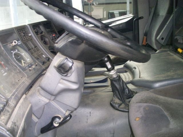 شاحنة جرار Scania 124.400: صور 8 شاحنة جرار Scania 124.400: صور 8