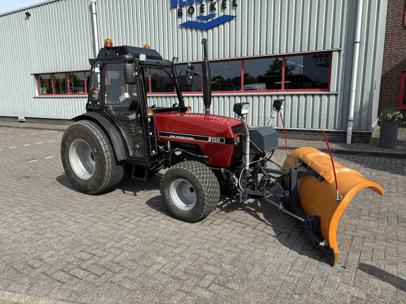 Case IH 2130 - جرار: صور 4 Case IH 2130 - جرار: صور 4