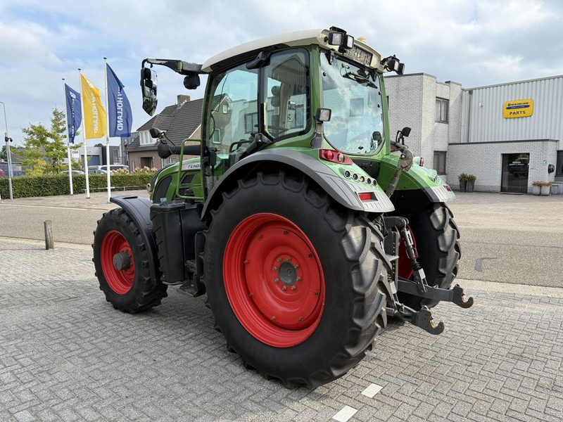 Fendt 513 Vario Power - جرار: صور 2 Fendt 513 Vario Power - جرار: صور 2