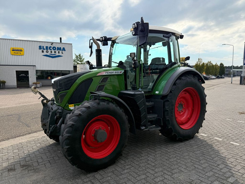 Fendt 513 Vario Power - جرار: صور 1 Fendt 513 Vario Power - جرار: صور 1