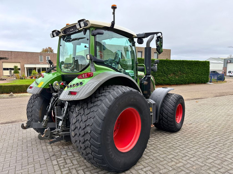 Fendt 516 Vario ProfiPlus - جرار: صور 3 Fendt 516 Vario ProfiPlus - جرار: صور 3