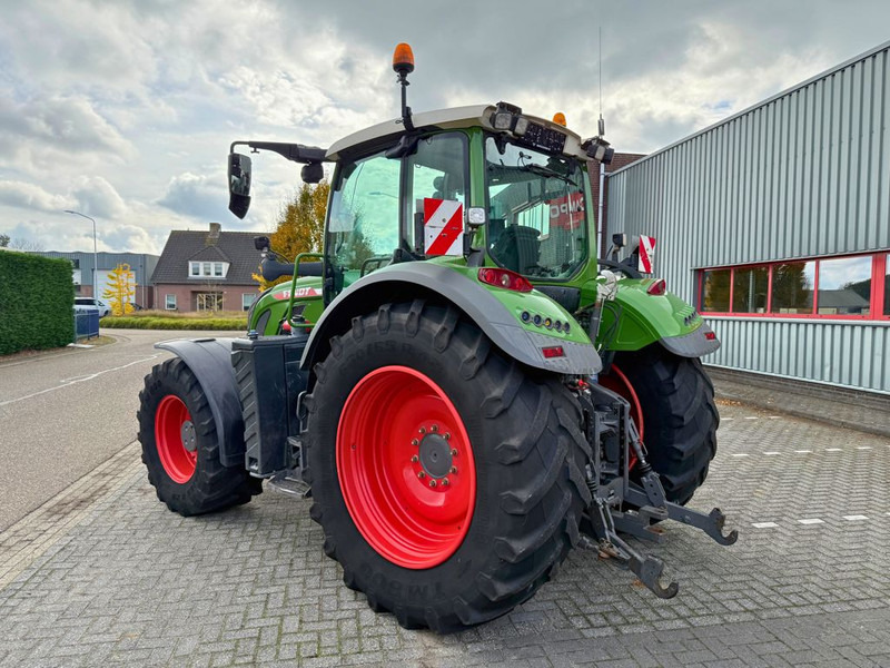 Fendt 722 Vario Gen6 Power + - جرار: صور 2 Fendt 722 Vario Gen6 Power + - جرار: صور 2