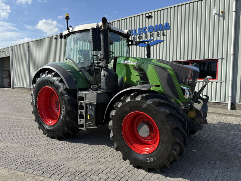 Fendt 828 Vario S4 ProfiPlus - جرار: صور 4 Fendt 828 Vario S4 ProfiPlus - جرار: صور 4