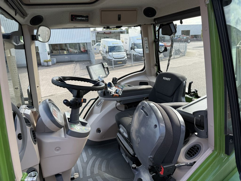 Fendt 828 Vario S4 ProfiPlus - جرار: صور 5 Fendt 828 Vario S4 ProfiPlus - جرار: صور 5