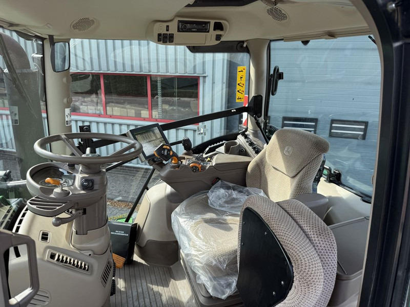 John Deere 6250R Ultimate Edition Autopowr - جرار: صور 5 John Deere 6250R Ultimate Edition Autopowr - جرار: صور 5