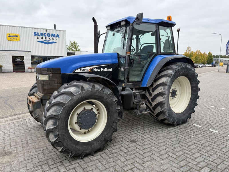 New Holland 8360 Range Command - جرار: صور 1 New Holland 8360 Range Command - جرار: صور 1