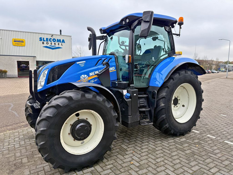 New Holland T6.180 DYN Stage V - جرار: صور 1 New Holland T6.180 DYN Stage V - جرار: صور 1