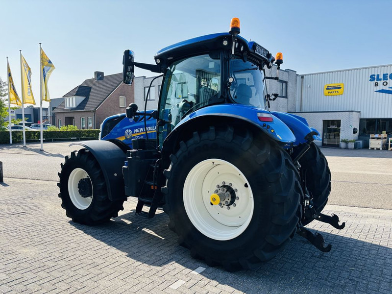 New Holland T7.245 AC Stage V + RTK - جرار: صور 2 New Holland T7.245 AC Stage V + RTK - جرار: صور 2