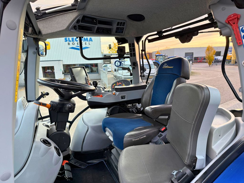 New Holland T7.270 AC 10 Years Blue Power Edition - جرار: صور 5 New Holland T7.270 AC 10 Years Blue Power Edition - جرار: صور 5