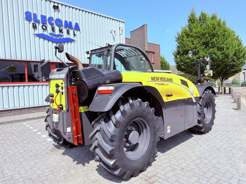 رافعة تلسكوبية New Holland TH7.42 Telehandler: صور 11