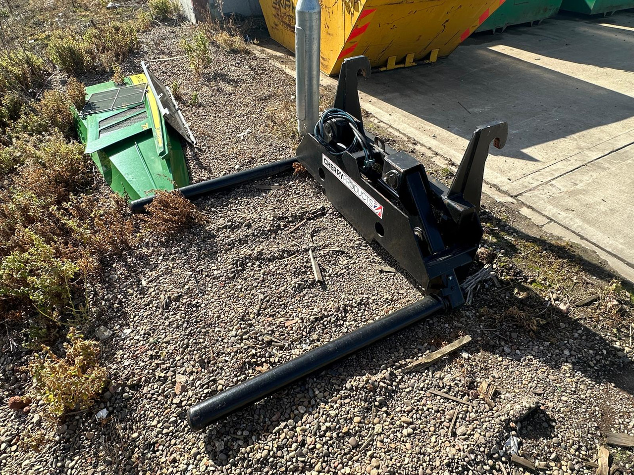 Cherry Products CH30C Bale spike with roller - ملحقات: صور 1 Cherry Products CH30C Bale spike with roller - ملحقات: صور 1