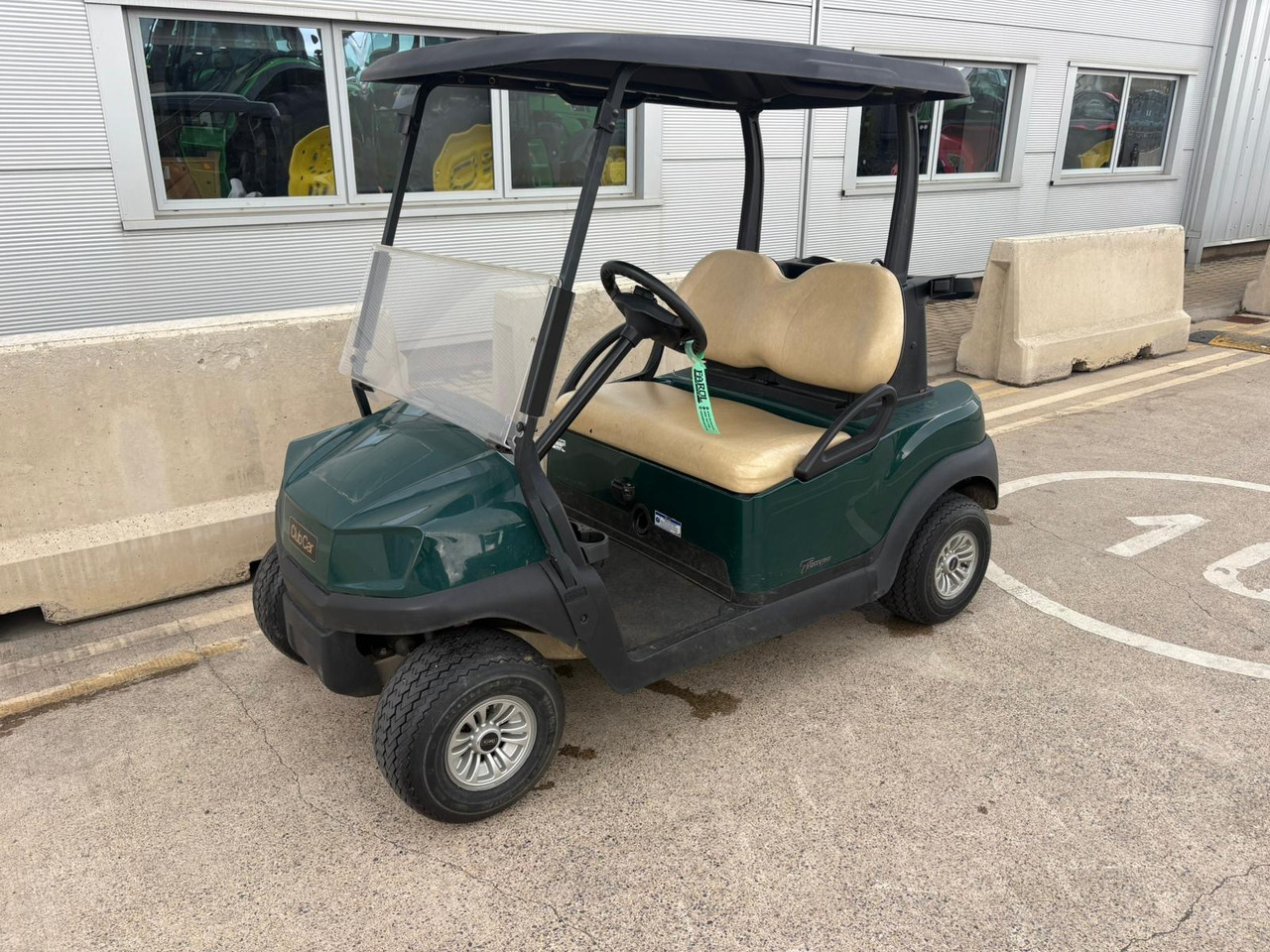 Clubcar Temp 48V Lead Acid Battery Golf Buggy - عربة جولف: صور 3 Clubcar Temp 48V Lead Acid Battery Golf Buggy - عربة جولف: صور 3