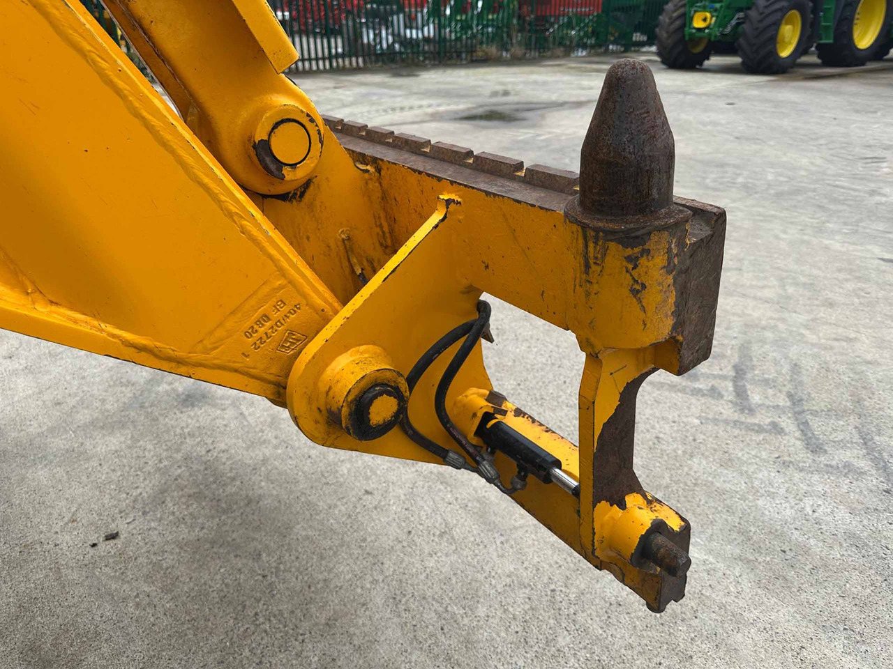 JCB Pin and Cone headstock - ملحقات: صور 2 JCB Pin and Cone headstock - ملحقات: صور 2