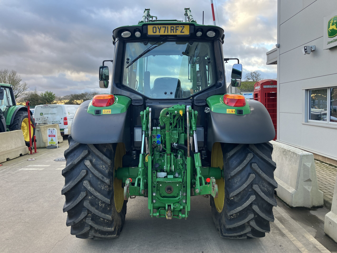 John Deere 6120M - جرار: صور 3 John Deere 6120M - جرار: صور 3