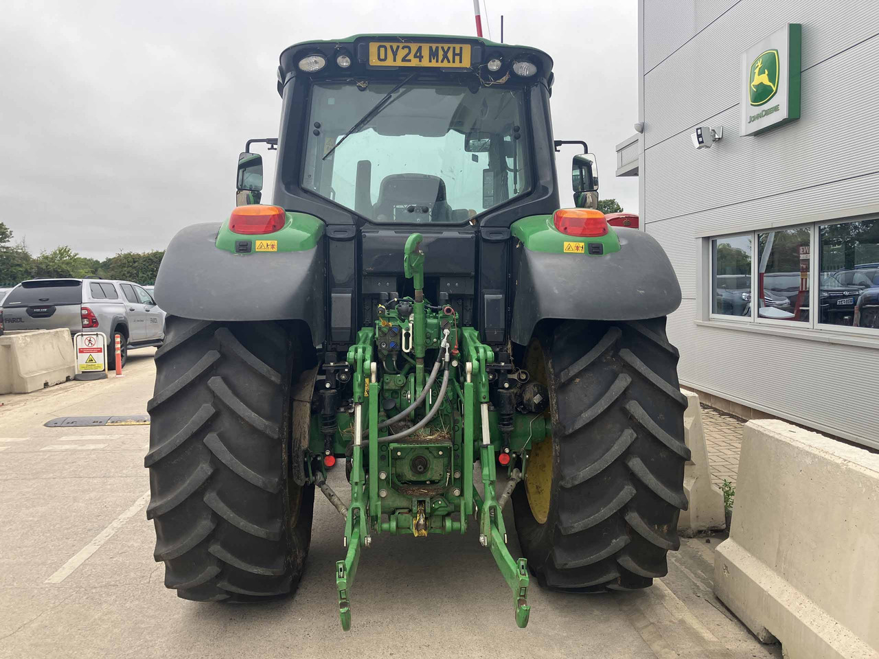 John Deere 6140M - جرار: صور 4 John Deere 6140M - جرار: صور 4