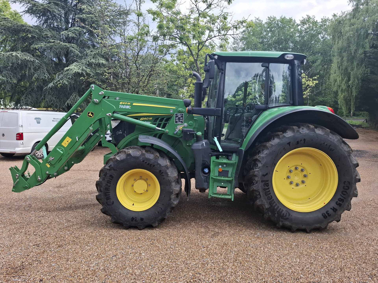 John Deere 6140M - جرار: صور 1 John Deere 6140M - جرار: صور 1