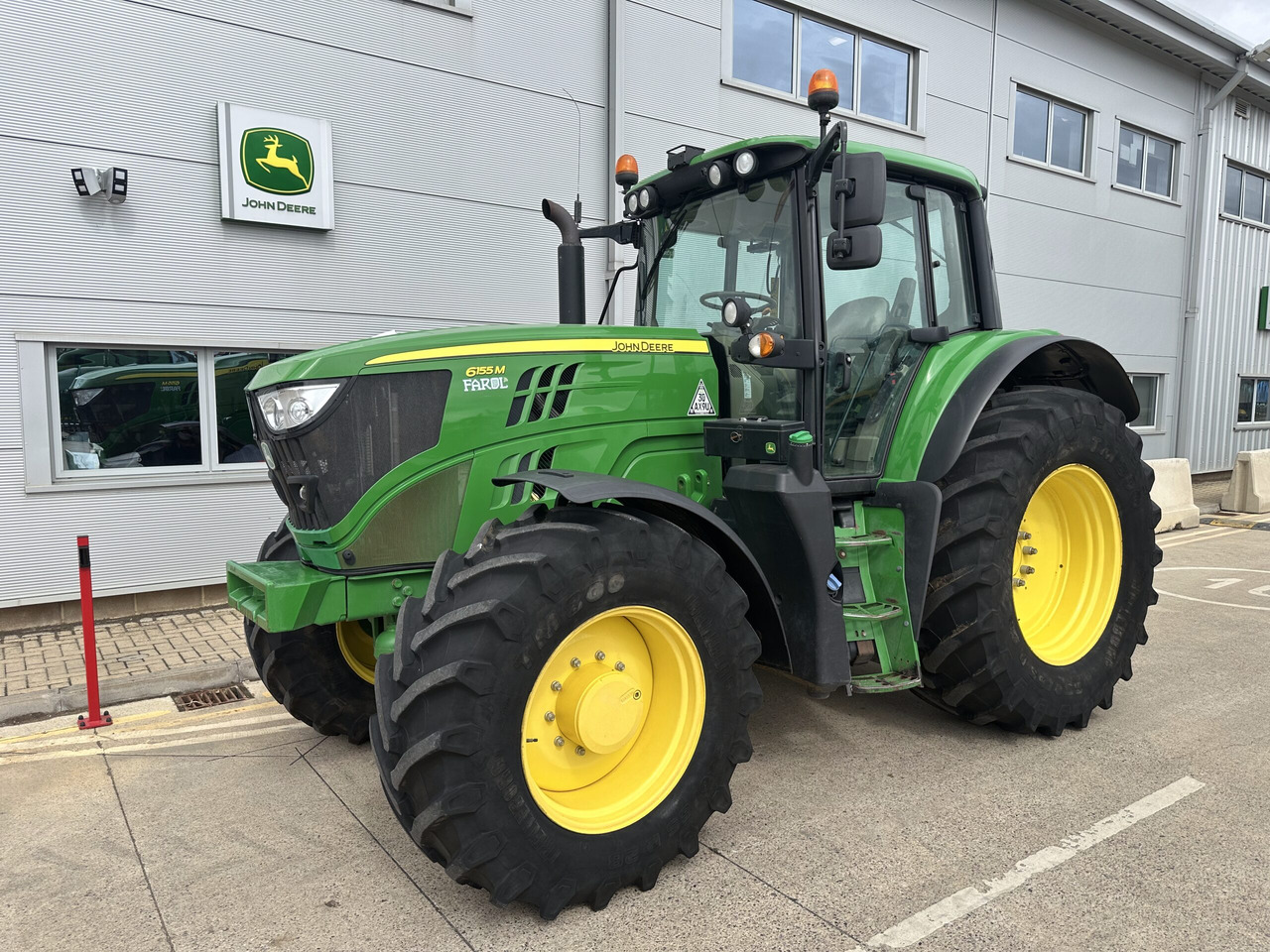John Deere 6155M - جرار: صور 1 John Deere 6155M - جرار: صور 1