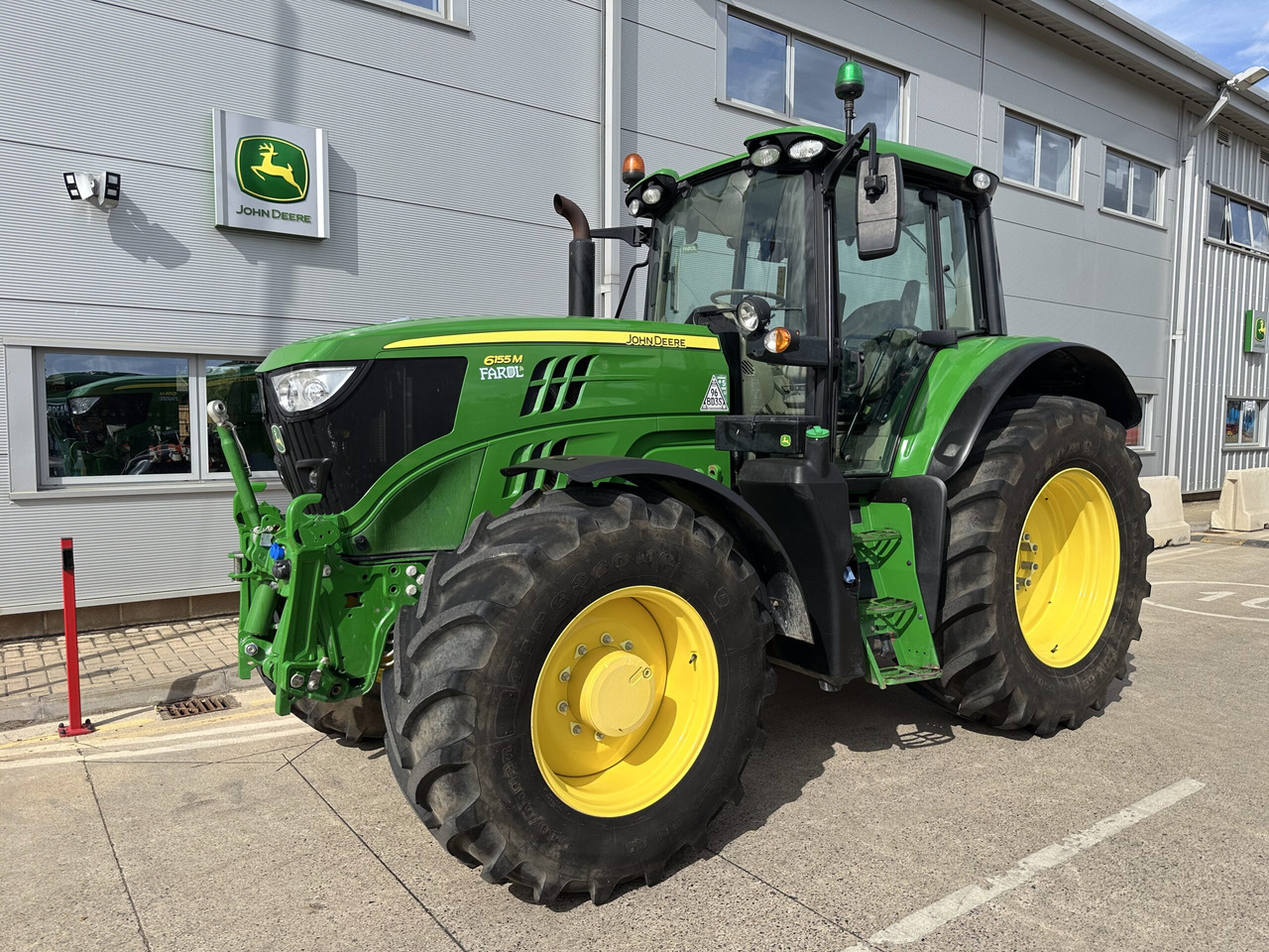 John Deere 6155M - جرار: صور 1 John Deere 6155M - جرار: صور 1