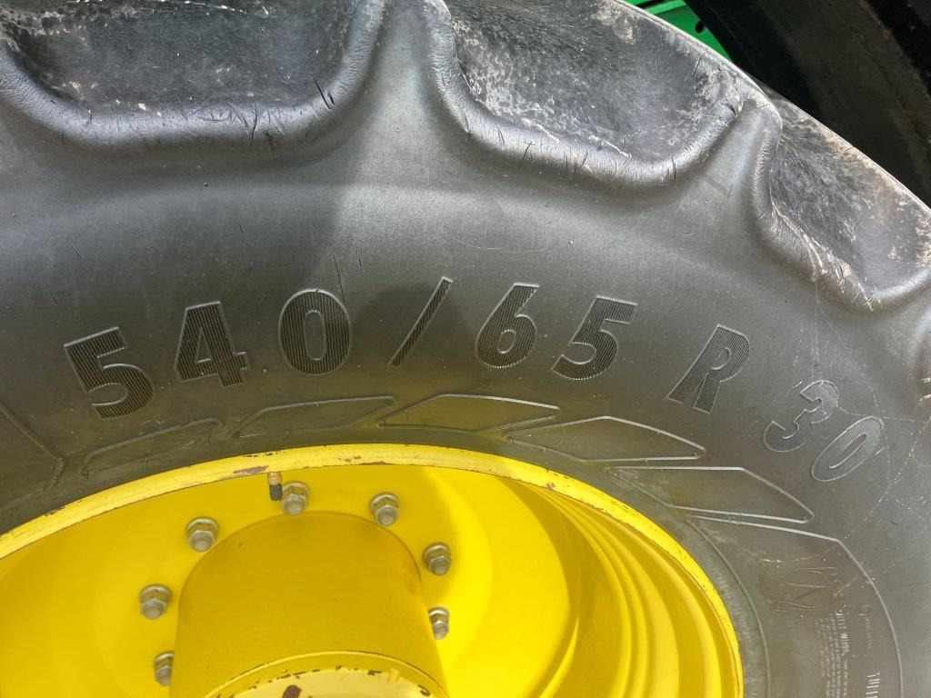 جرار John Deere 6175R: صور 10
