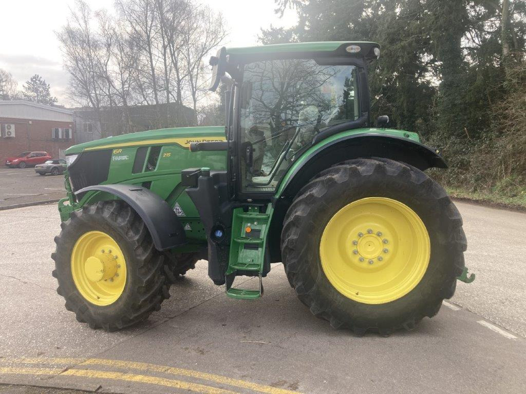 John Deere 6215R - جرار: صور 2 John Deere 6215R - جرار: صور 2