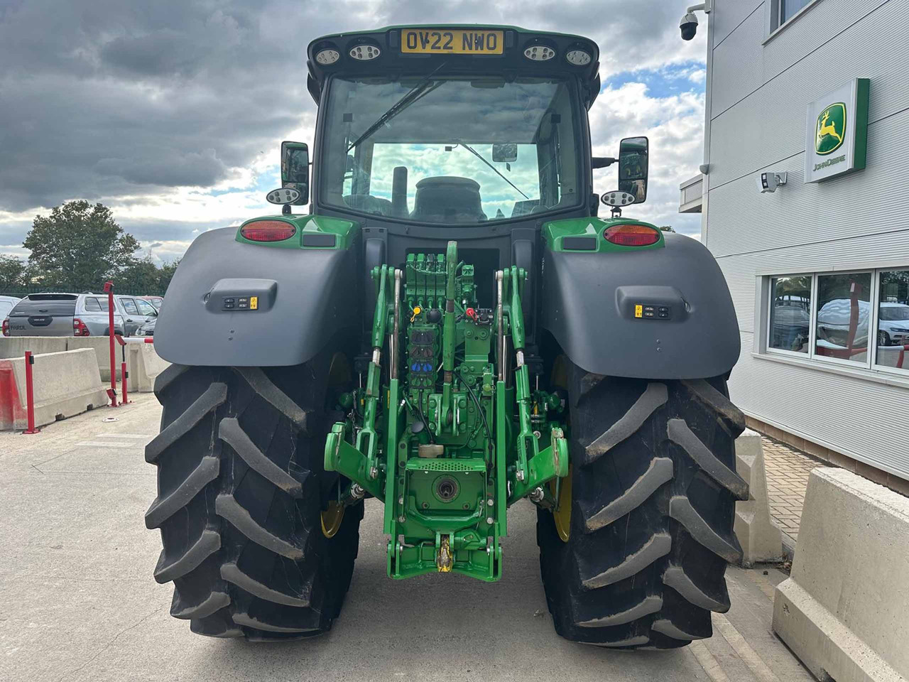 John Deere 6215R - جرار: صور 4 John Deere 6215R - جرار: صور 4