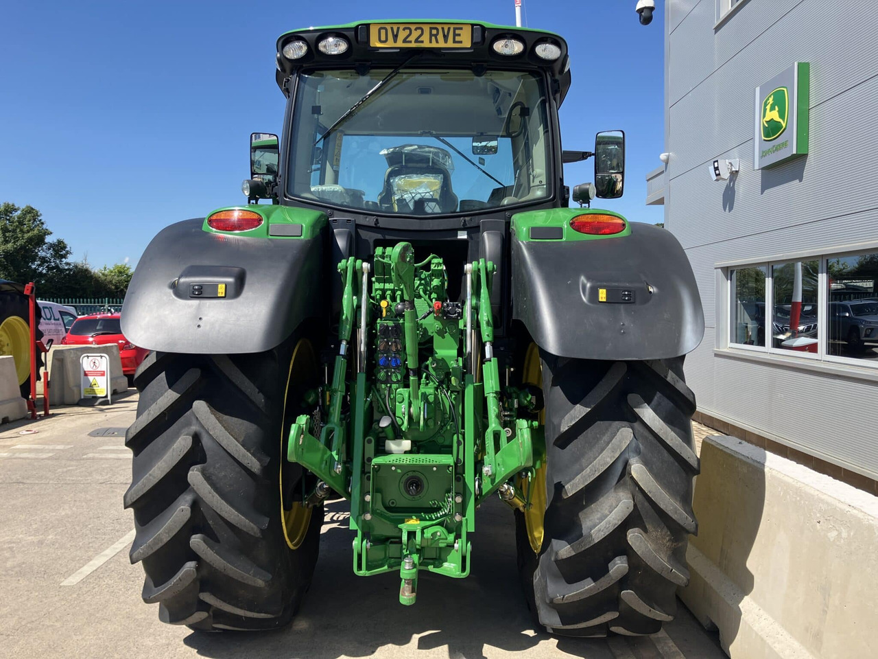 John Deere 6215R - جرار: صور 4 John Deere 6215R - جرار: صور 4