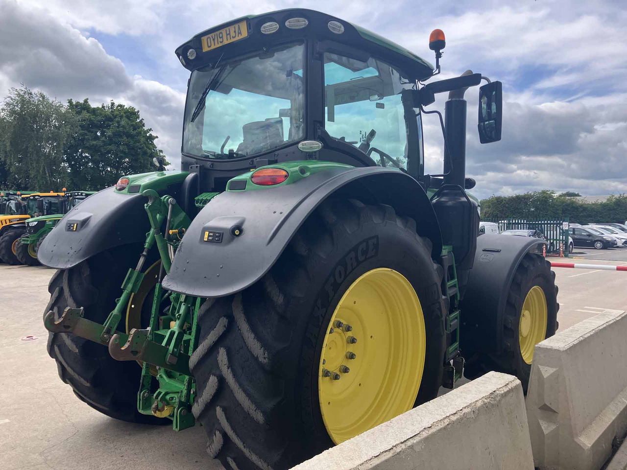John Deere 6250R - جرار: صور 5 John Deere 6250R - جرار: صور 5