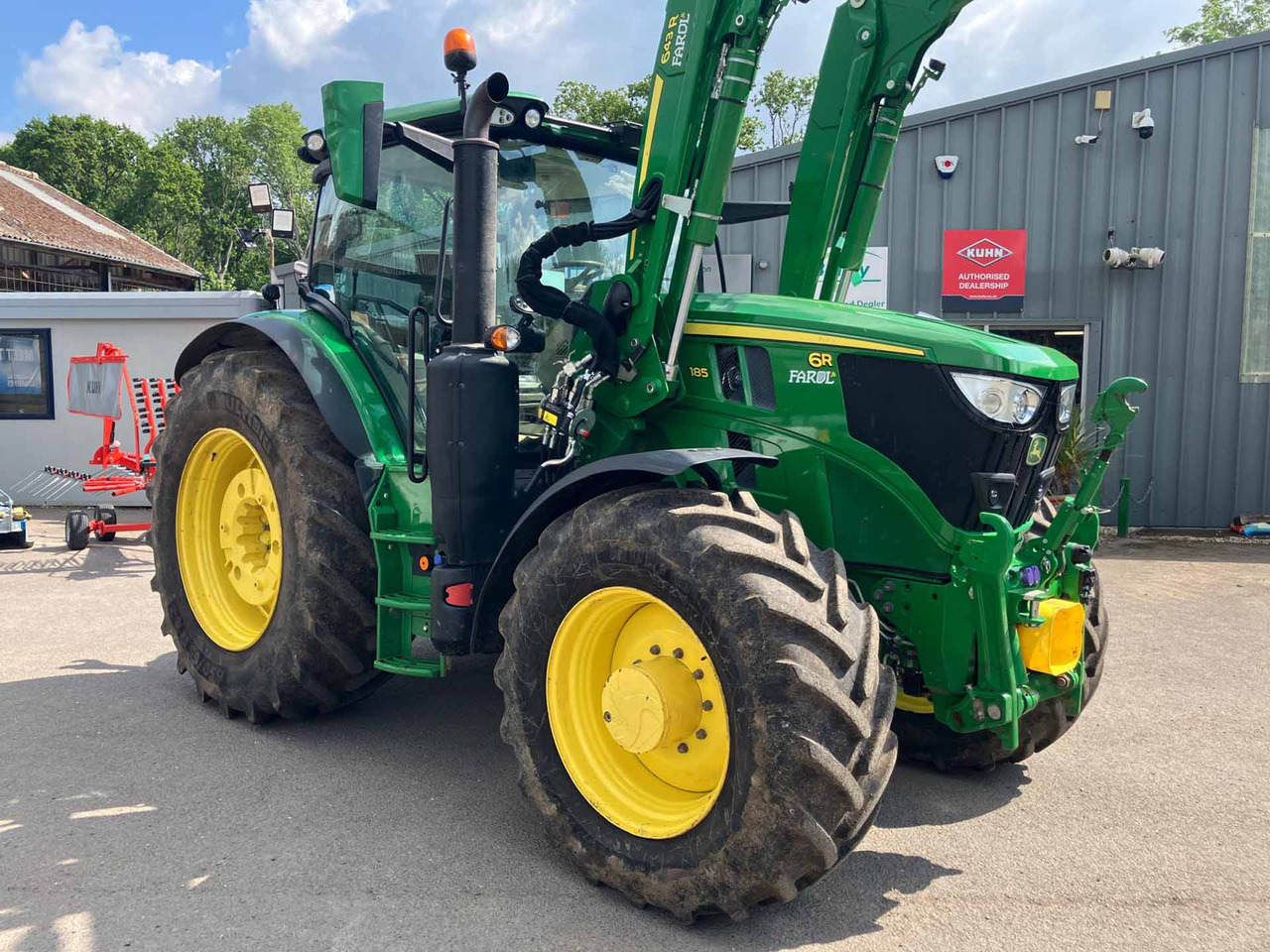 John Deere 6R 185 - جرار: صور 4 John Deere 6R 185 - جرار: صور 4