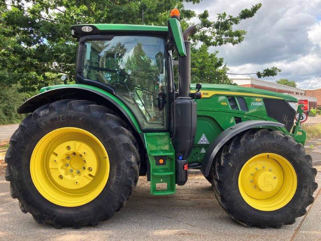 John Deere 6R 185 - جرار: صور 3 John Deere 6R 185 - جرار: صور 3