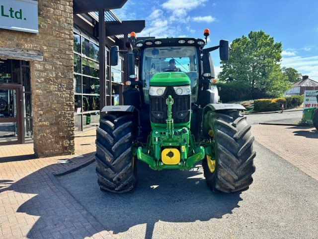 John Deere 6R 250 - جرار: صور 2 John Deere 6R 250 - جرار: صور 2