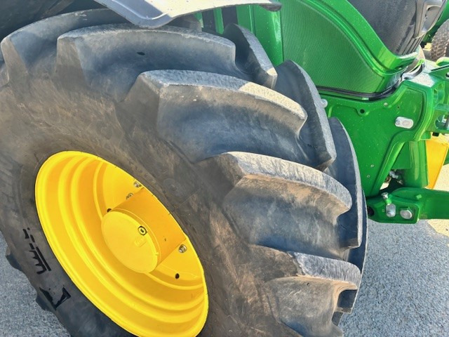 John Deere 6R 250 - جرار: صور 4 John Deere 6R 250 - جرار: صور 4