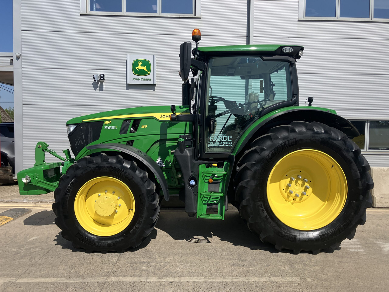 John Deere 6R155 - جرار: صور 2 John Deere 6R155 - جرار: صور 2