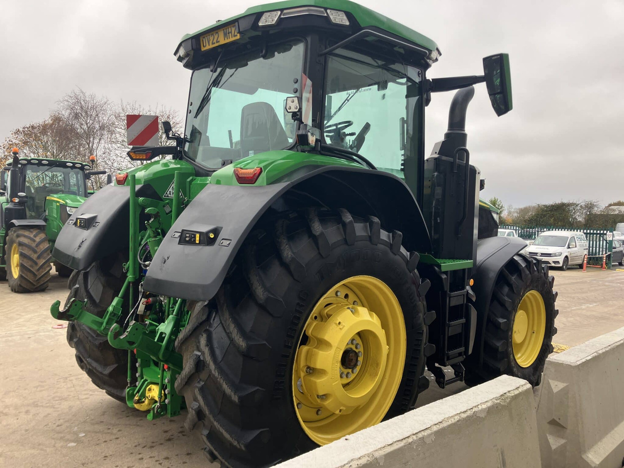 John Deere 7R 310 - جرار: صور 5 John Deere 7R 310 - جرار: صور 5