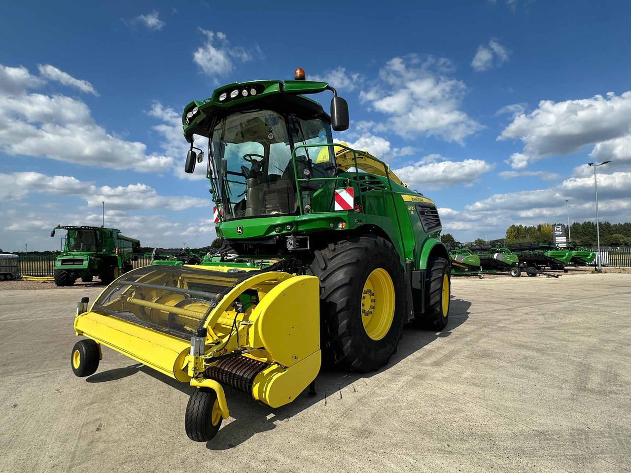 John Deere 9700I - حصادة الأعلاف: صور 5 John Deere 9700I - حصادة الأعلاف: صور 5
