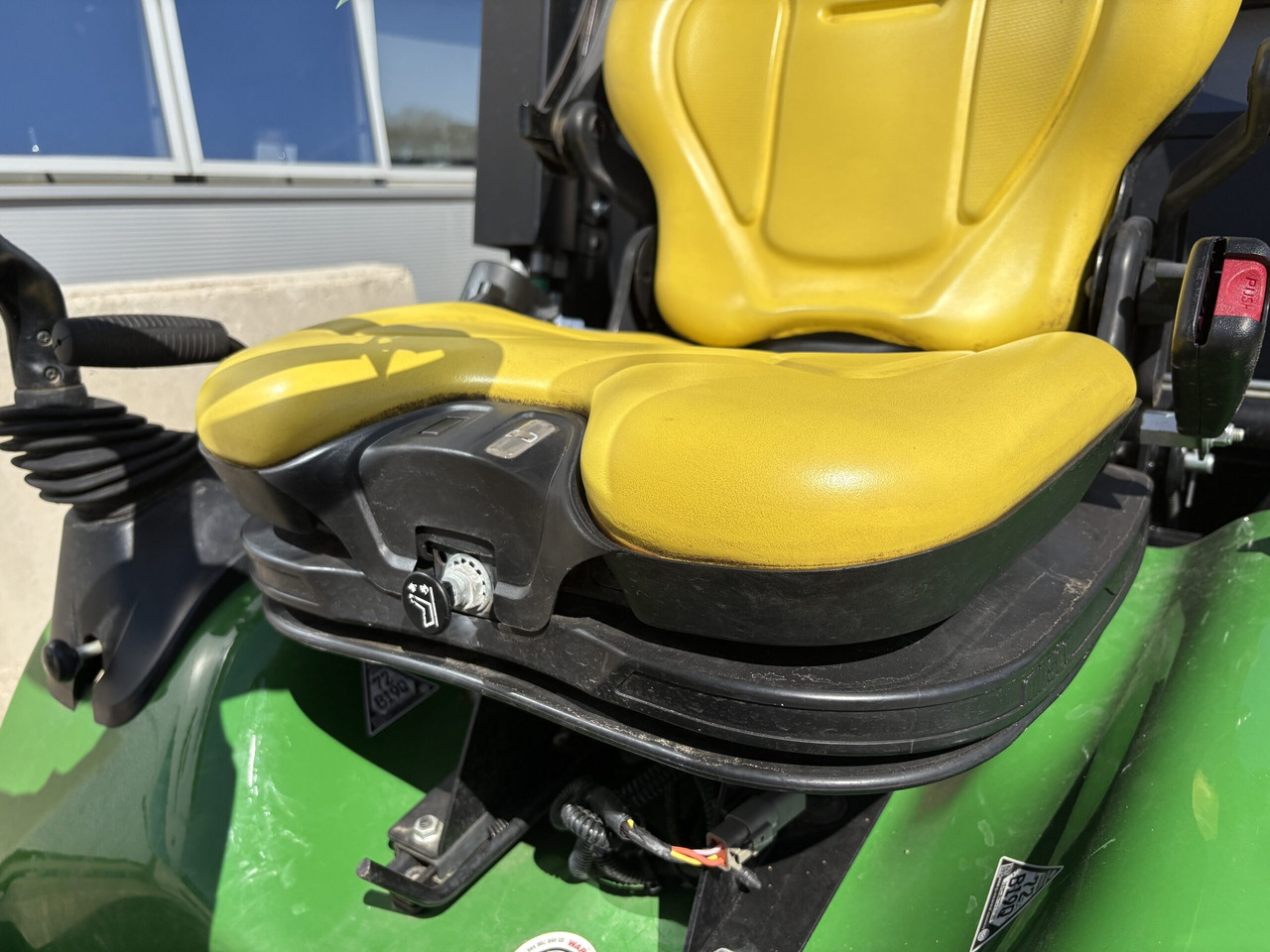 John Deere X950R Cut & Collect mower - جزازة المروج: صور 4 John Deere X950R Cut & Collect mower - جزازة المروج: صور 4