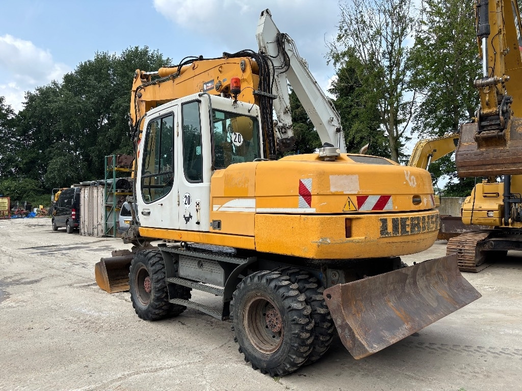 Liebherr A316 - حفارة على عجلات: صور 3 Liebherr A316 - حفارة على عجلات: صور 3