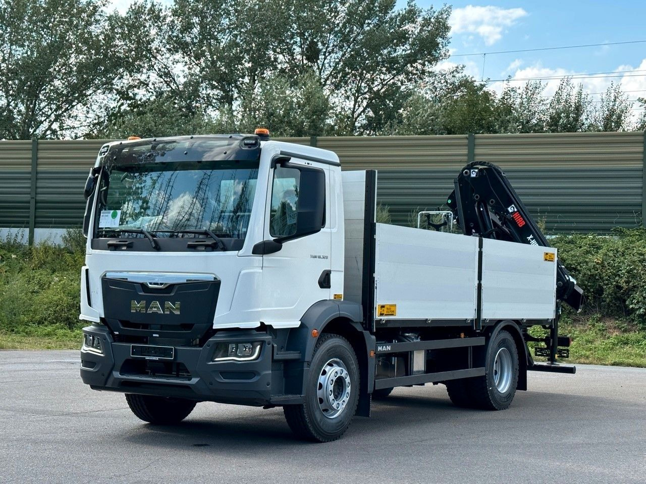 MAN TGM 18.320 4x2 Euro6e Kran Hiab - شاحنة كرين: صور 1 MAN TGM 18.320 4x2 Euro6e Kran Hiab - شاحنة كرين: صور 1