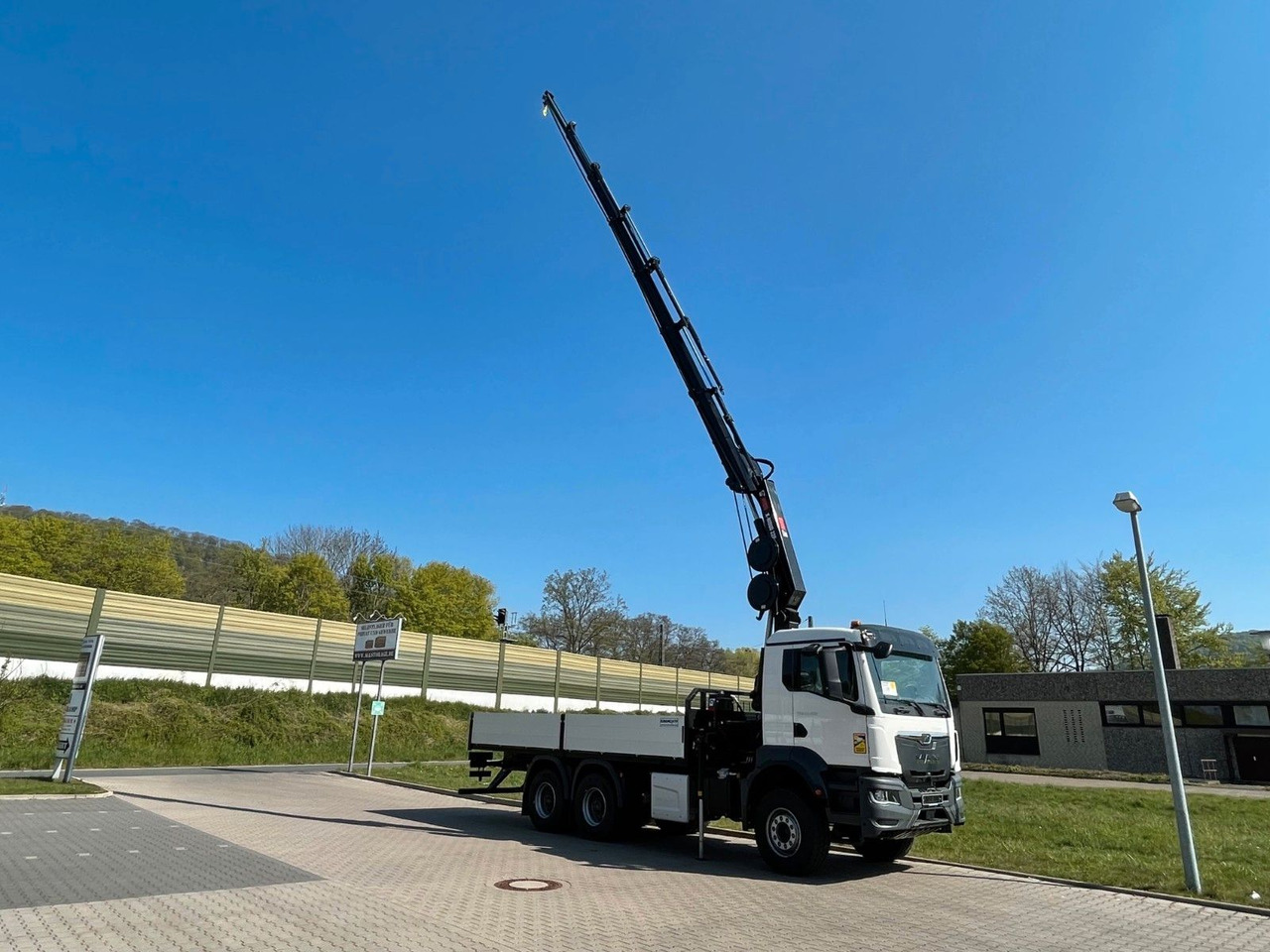 MAN TGS 33.440 6x4 HIAB 228-6 - شاحنة كرين: صور 2 MAN TGS 33.440 6x4 HIAB 228-6 - شاحنة كرين: صور 2