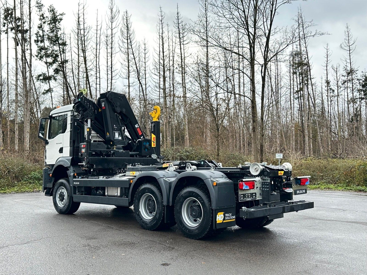 MAN TGS 33.440 6x6 BB Abrollkipper+Kran Hiab 228-6 - شاحنة ذات الخطاف, شاحنة كرين: صور 4 MAN TGS 33.440 6x6 BB Abrollkipper+Kran Hiab 228-6 - شاحنة ذات الخطاف, شاحنة كرين: صور 4