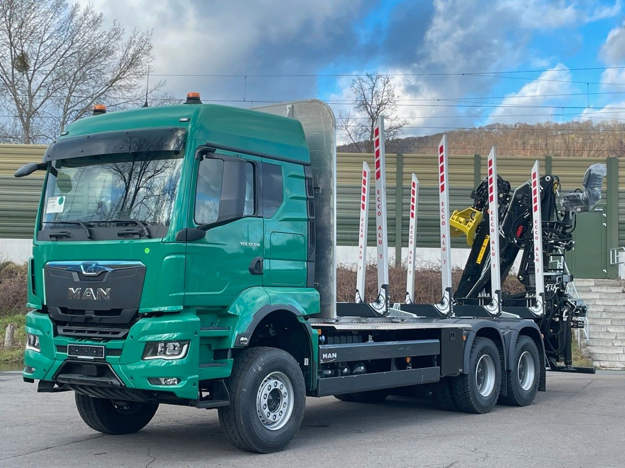 MAN TGS 33.510 6X4 BL Euro6e LogLift 165Z - شاحنة قطع الأشجار, شاحنة كرين: صور 2 MAN TGS 33.510 6X4 BL Euro6e LogLift 165Z - شاحنة قطع الأشجار, شاحنة كرين: صور 2